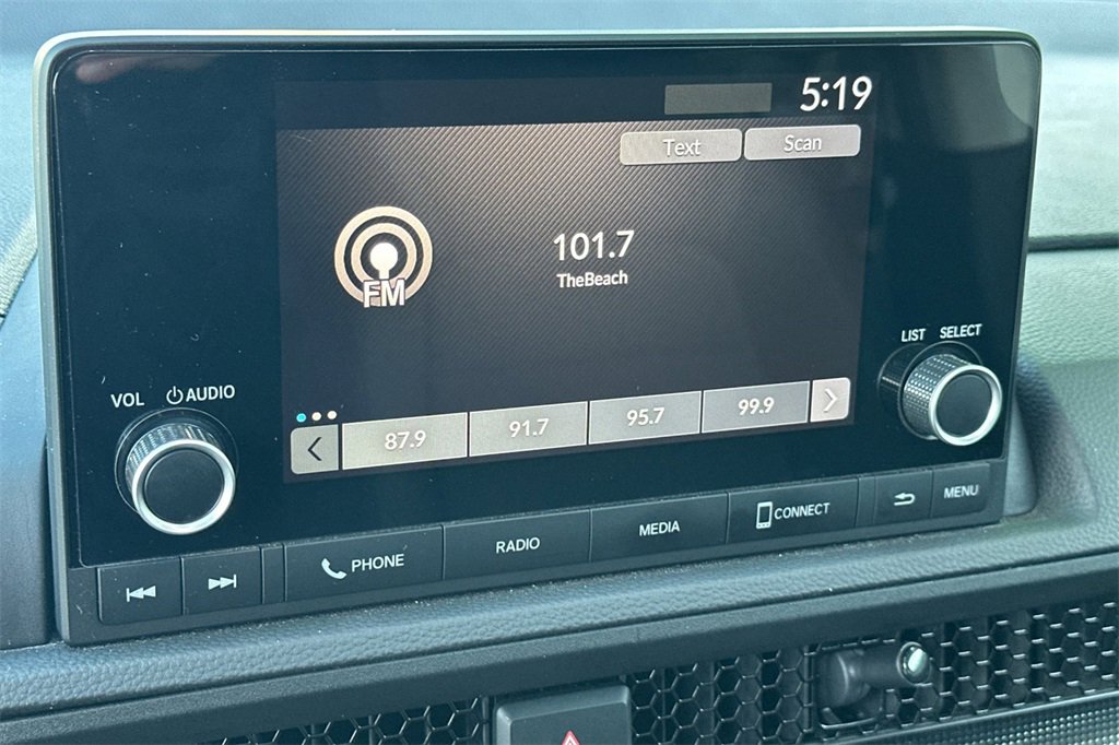 Used 2023 Honda CR-V EX image 17