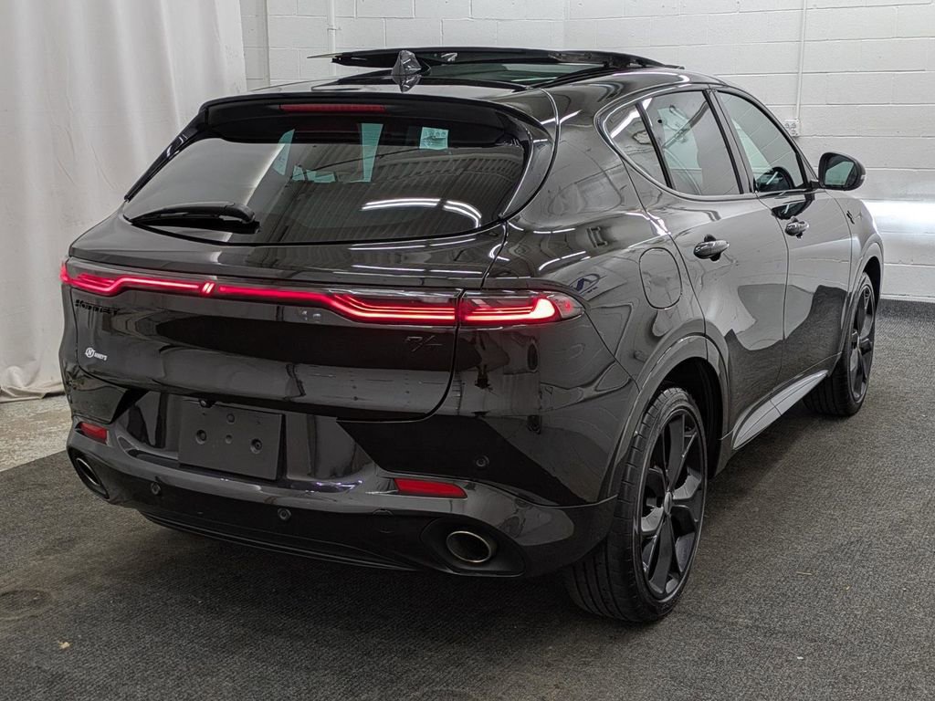 Used 2024 Dodge Hornet R/T Plus image 24