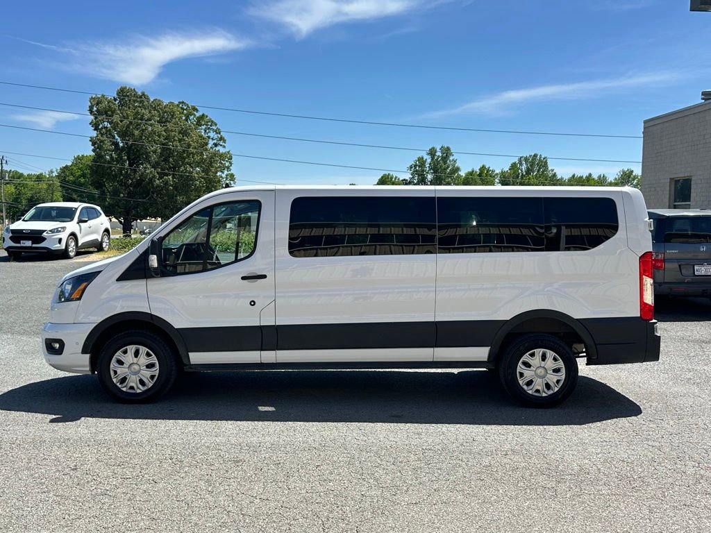 Used 2023 Ford Transit 350 XLT RWD image 3
