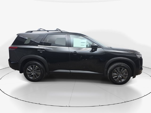 New 2026 Nissan Pathfinder SV w/ SV Premium Package FWD image 3