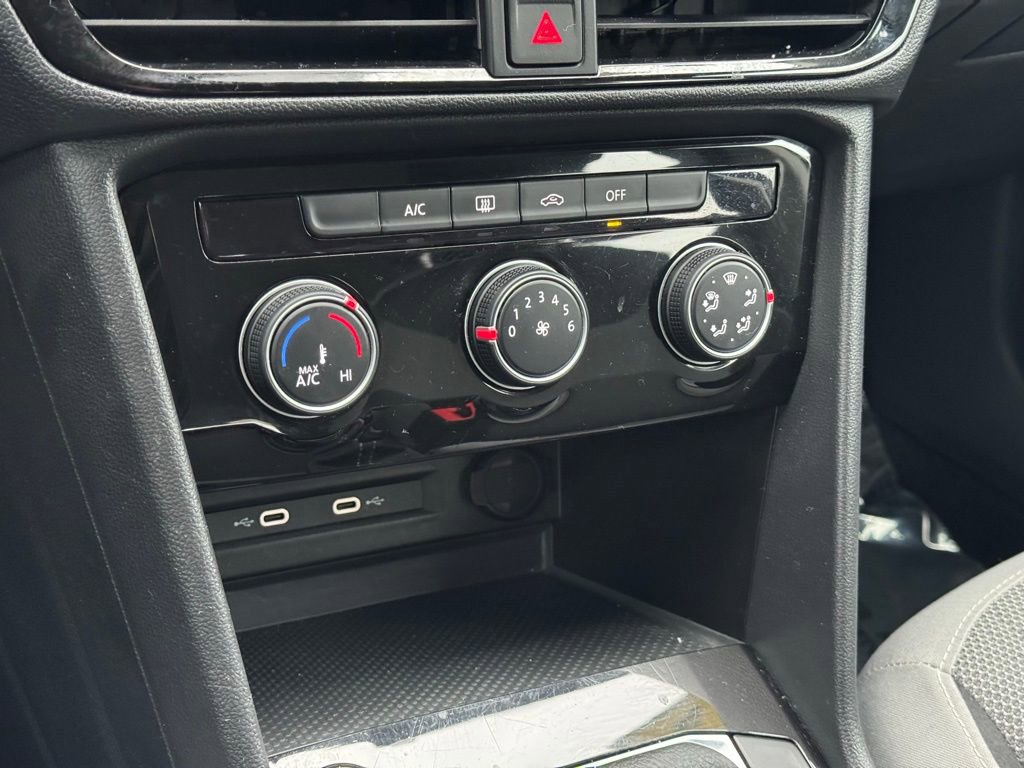 Used 2023 Volkswagen Taos S image 29