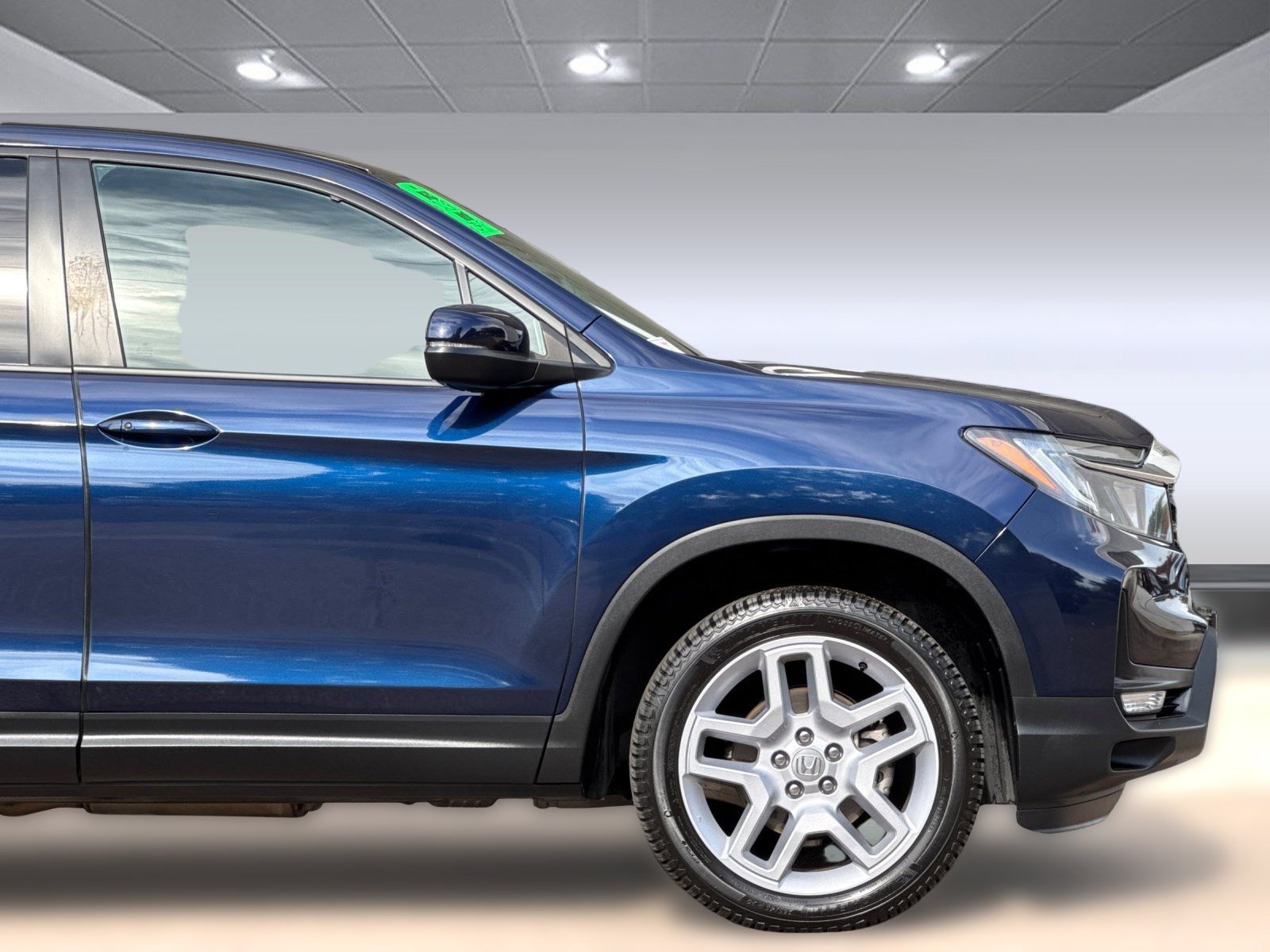 Used 2024 Honda Passport EX-L image 35