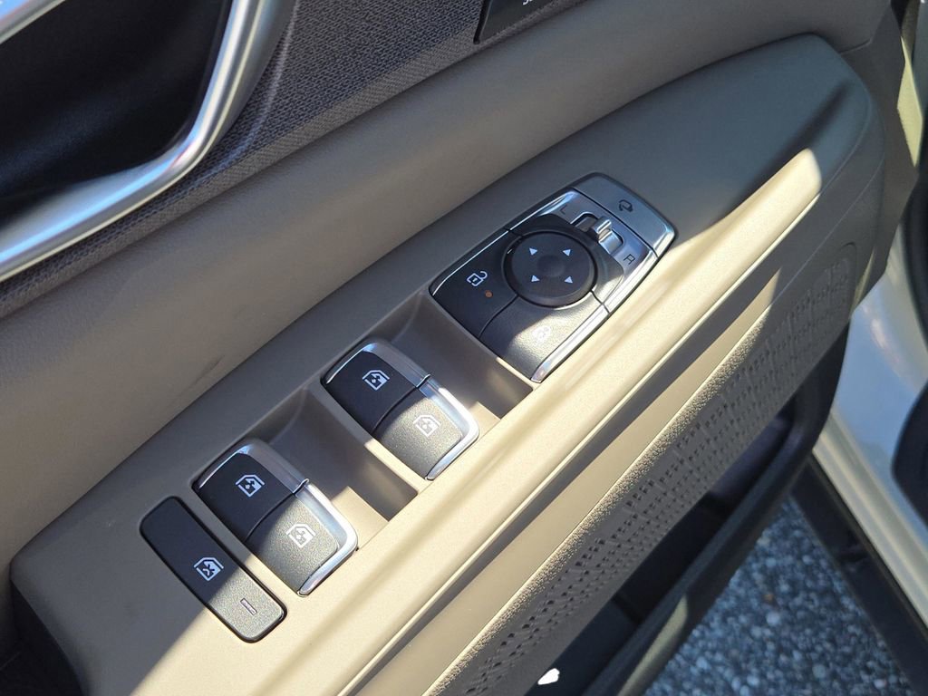 New 2026 Kia Carnival SX image 16