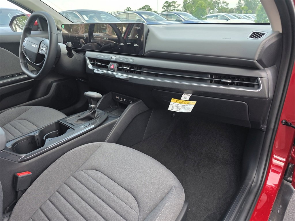New 2025 Kia K4 EX image 13
