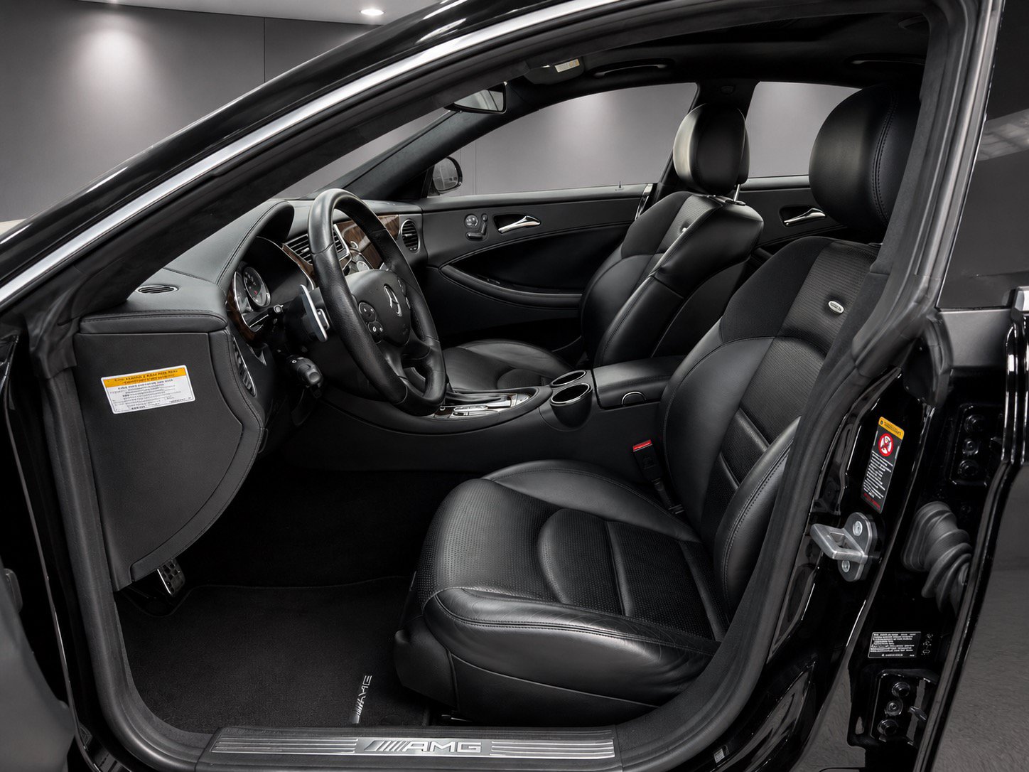 Used 2008 Mercedes-Benz CLS 63 AMG image 8