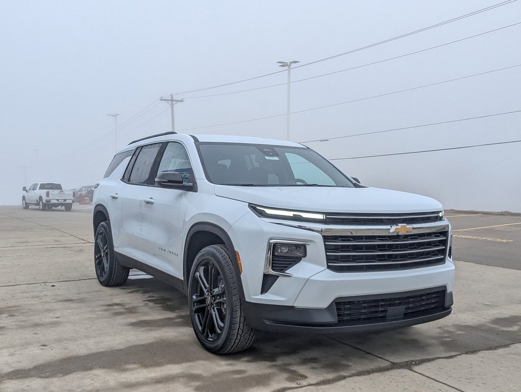 New 2026 Chevrolet Traverse LT w/ LPO, Floor Liner Package image 5