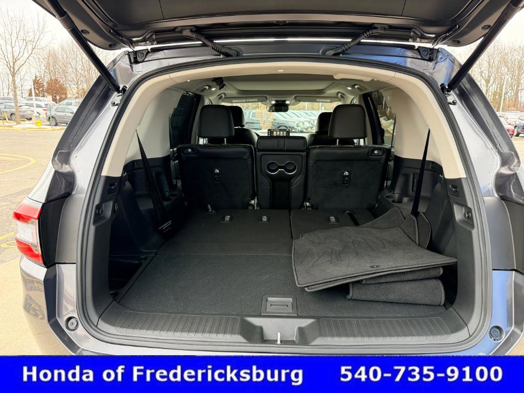 Certified 2025 Honda Pilot Elite image 24