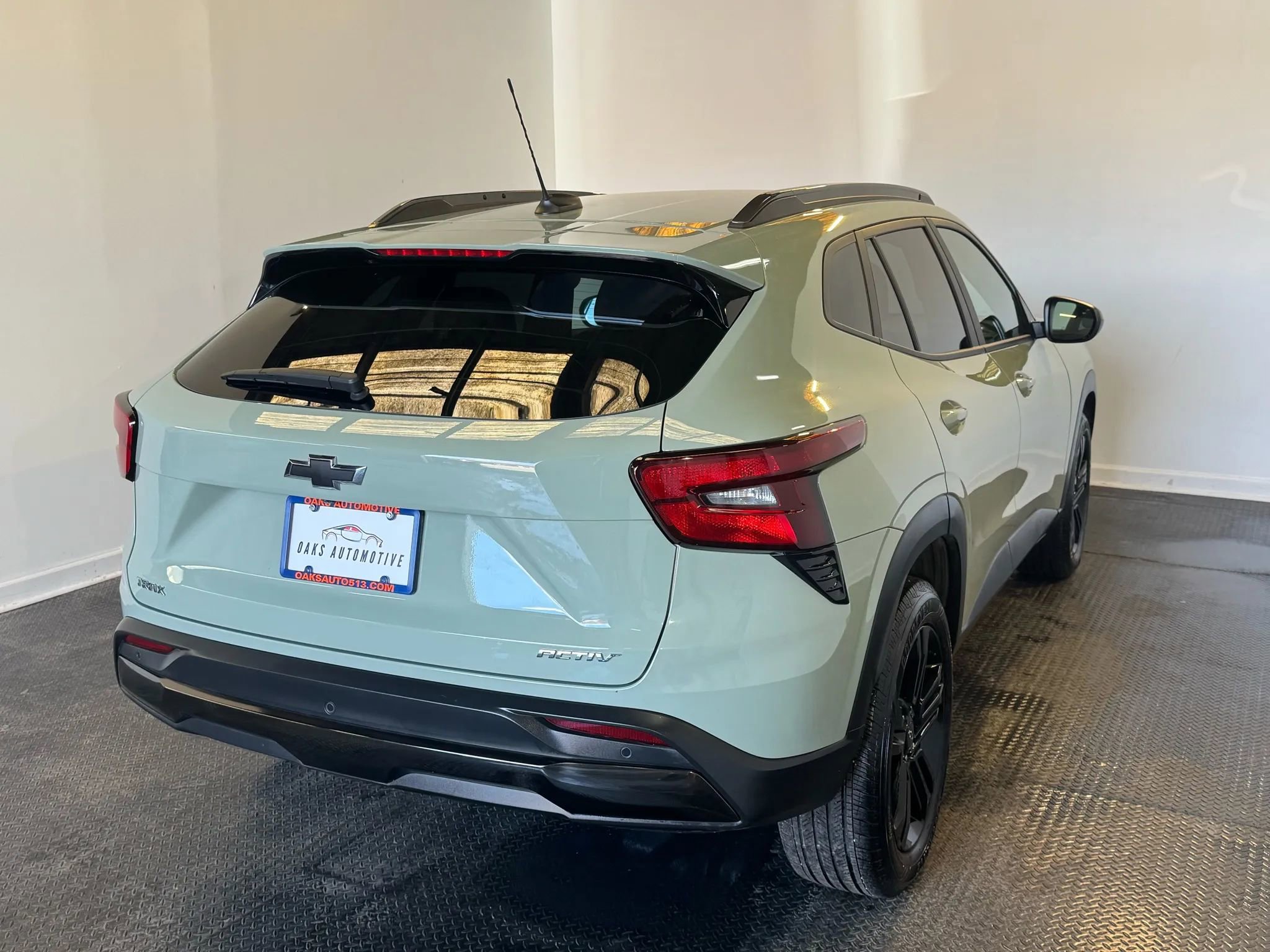 Used 2025 Chevrolet Trax ACTIV w/ Driver Confidence Package image 6