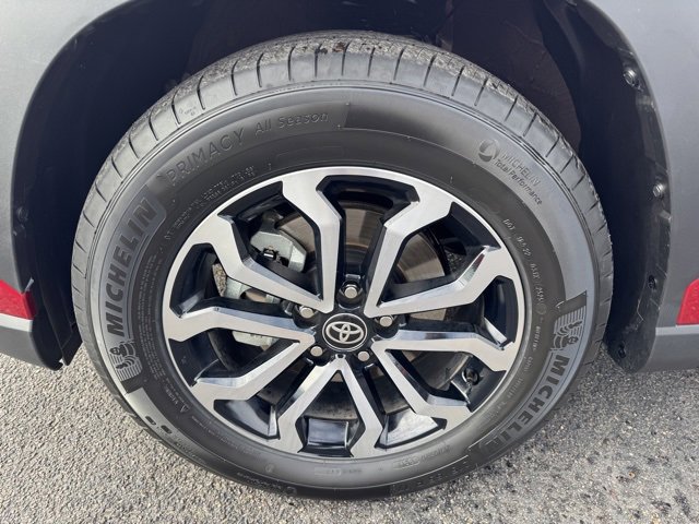 Certified 2026 Toyota Corolla Cross SE image 12