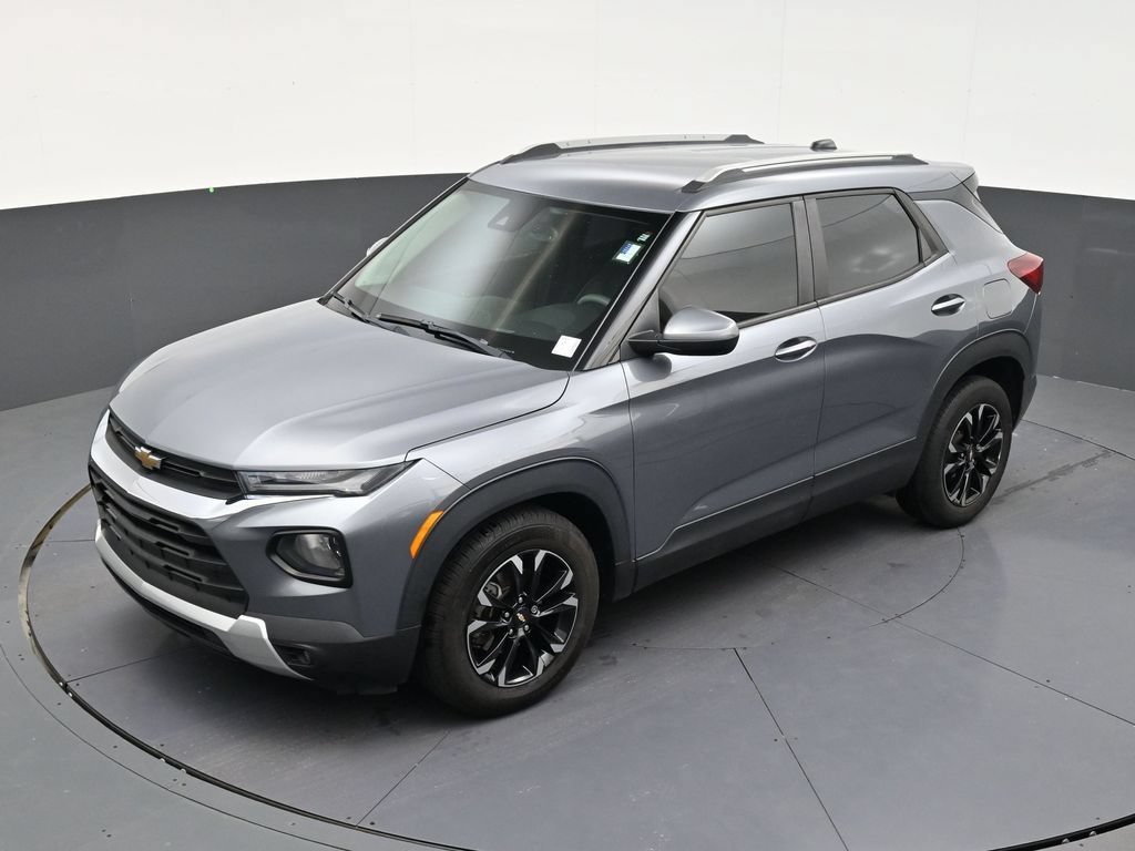 Used 2021 Chevrolet TrailBlazer LT w/ Convenience Package FWD image 12