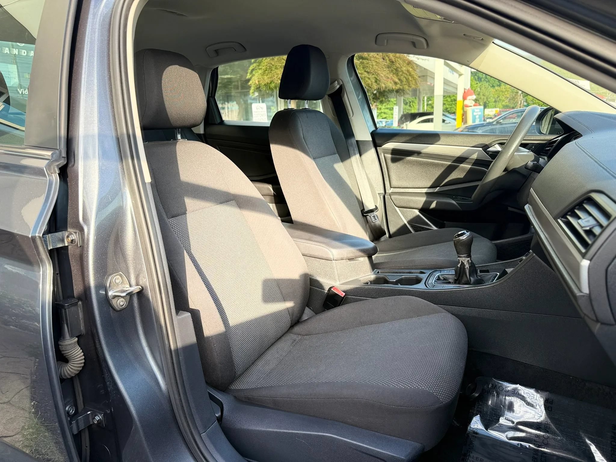 Used 2020 Volkswagen Jetta S FWD image 36