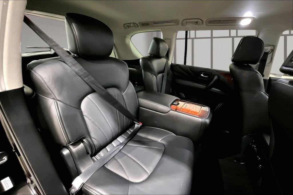 Used 2017 INFINITI QX80 4WD w/ Deluxe Technology Package image 24
