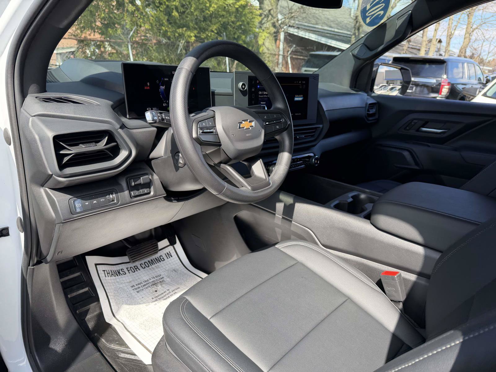 Certified 2024 Chevrolet Silverado EV W/T AWD/4WD image 10