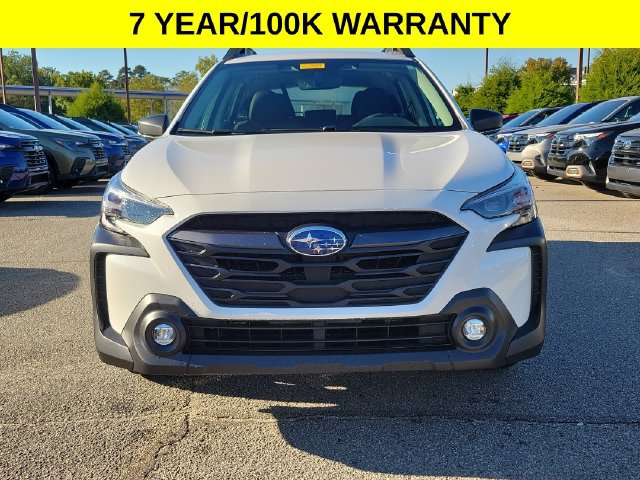 Certified 2025 Subaru Outback AWD/4WD image 2