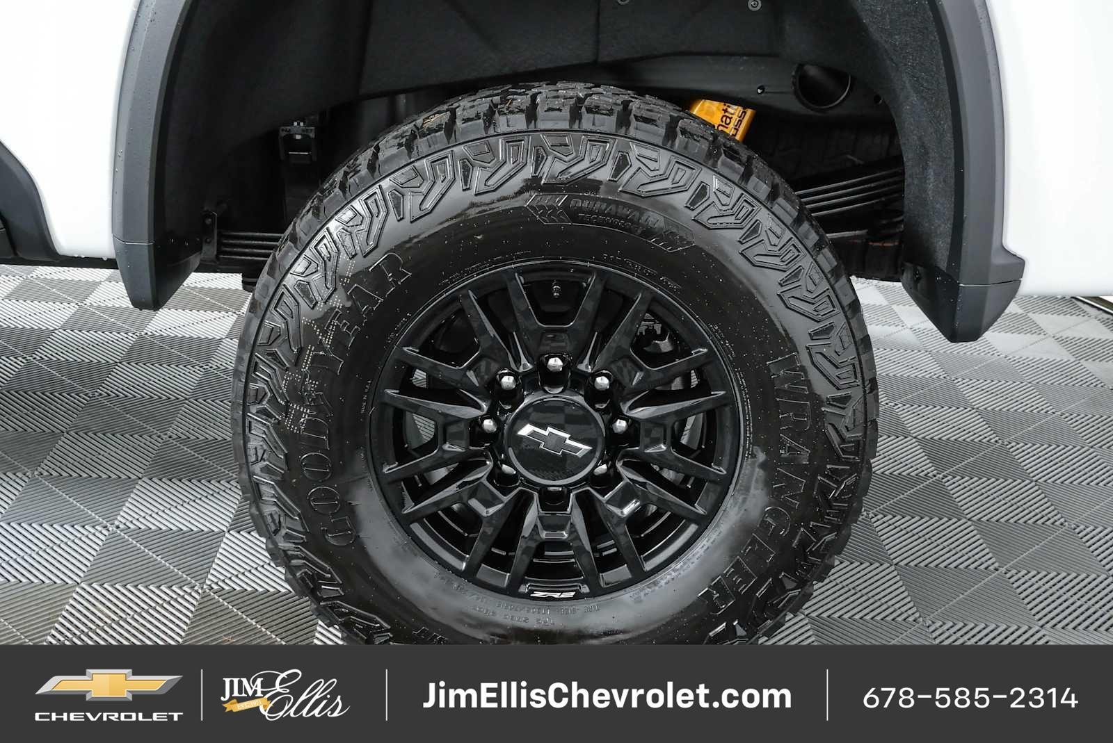 New 2026 Chevrolet Silverado 2500 ZR2 AWD/4WD image 36