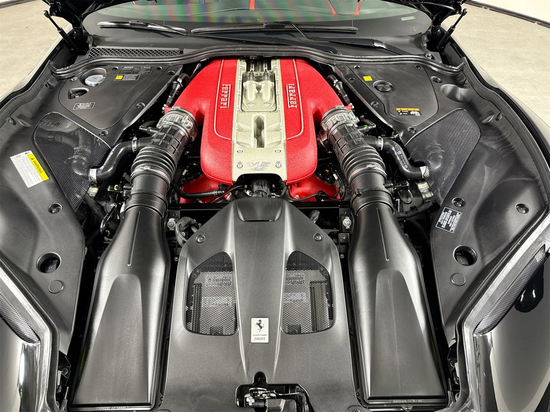 Certified 2023 Ferrari 812 GTS image 20