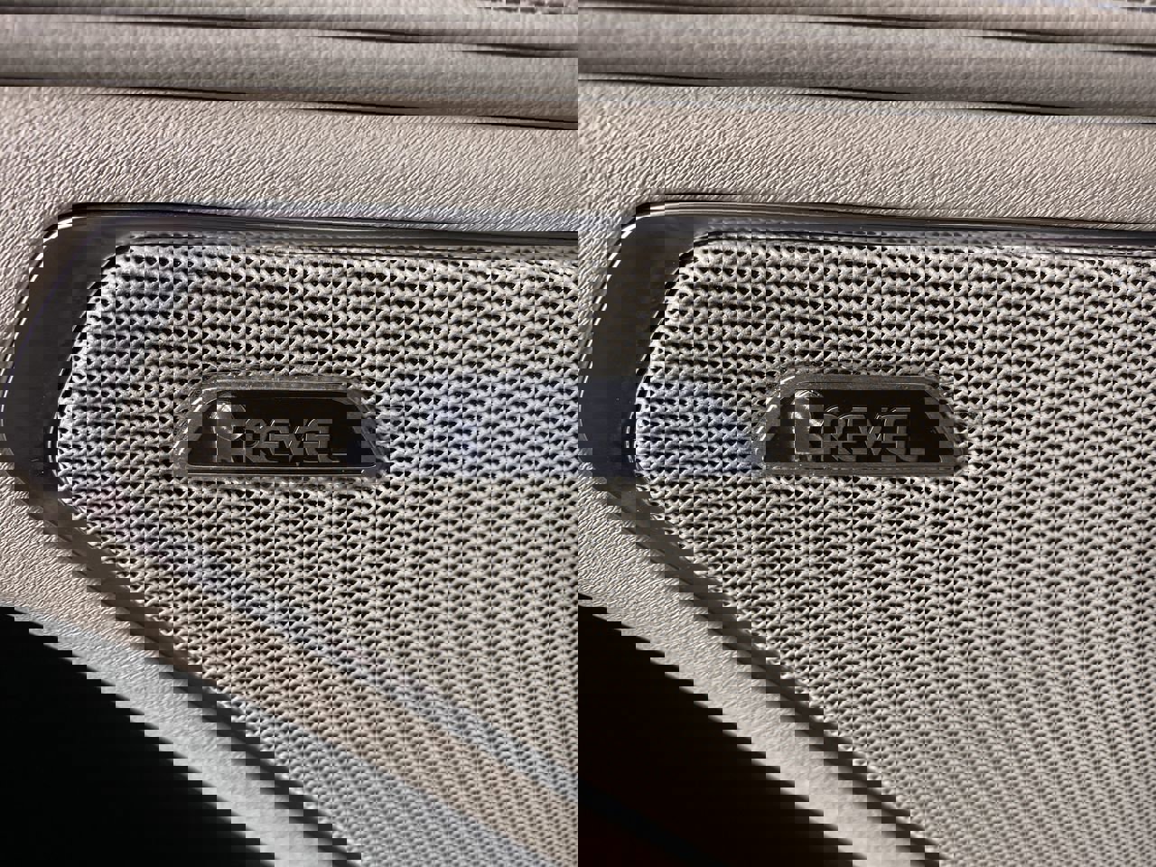 Used 2024 Lincoln Nautilus Reserve w/ Equipment Group 202A image 14