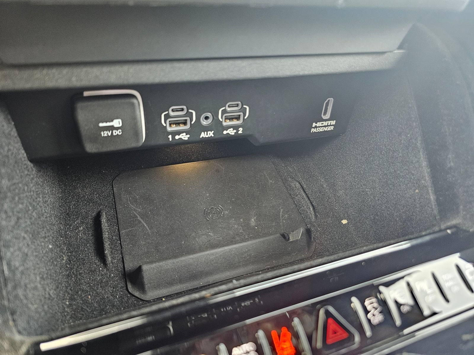Used 2023 Jeep Grand Wagoneer Series II AWD/4WD image 29