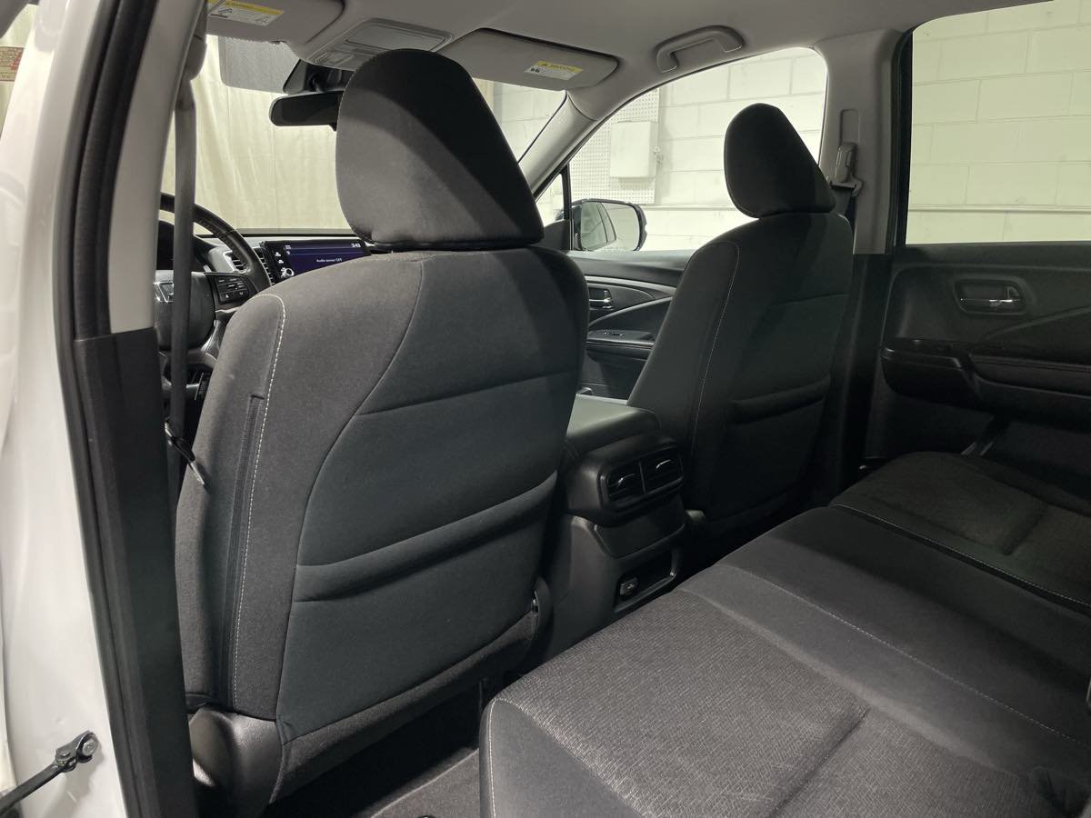 Used 2024 Honda Ridgeline Sport image 15