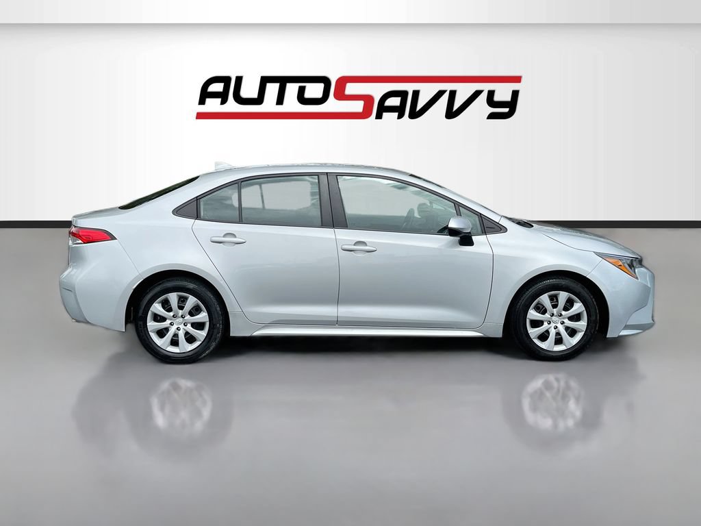 Used 2024 Toyota Corolla LE FWD image 8