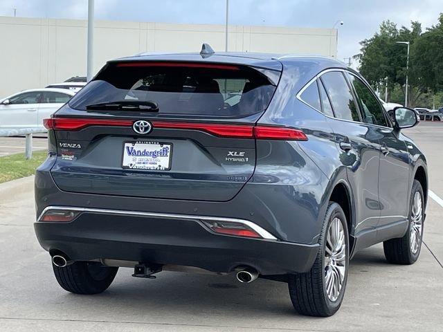 Used 2021 Toyota Venza XLE w/ Softex Package image 4