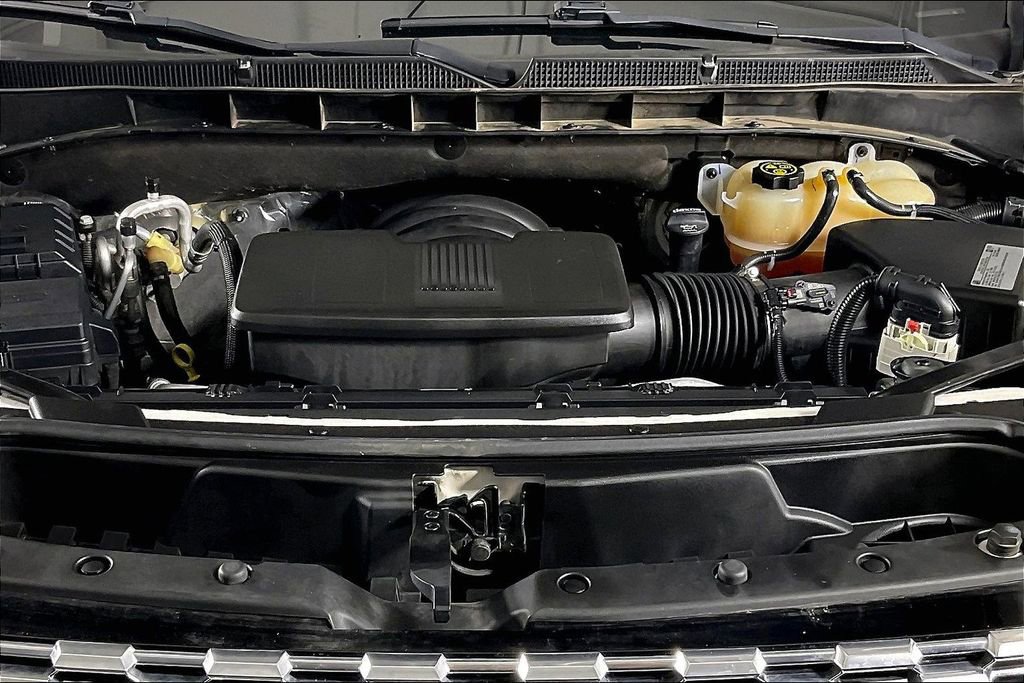 Used 2021 GMC Yukon Denali w/ Denali Ultimate Package image 13