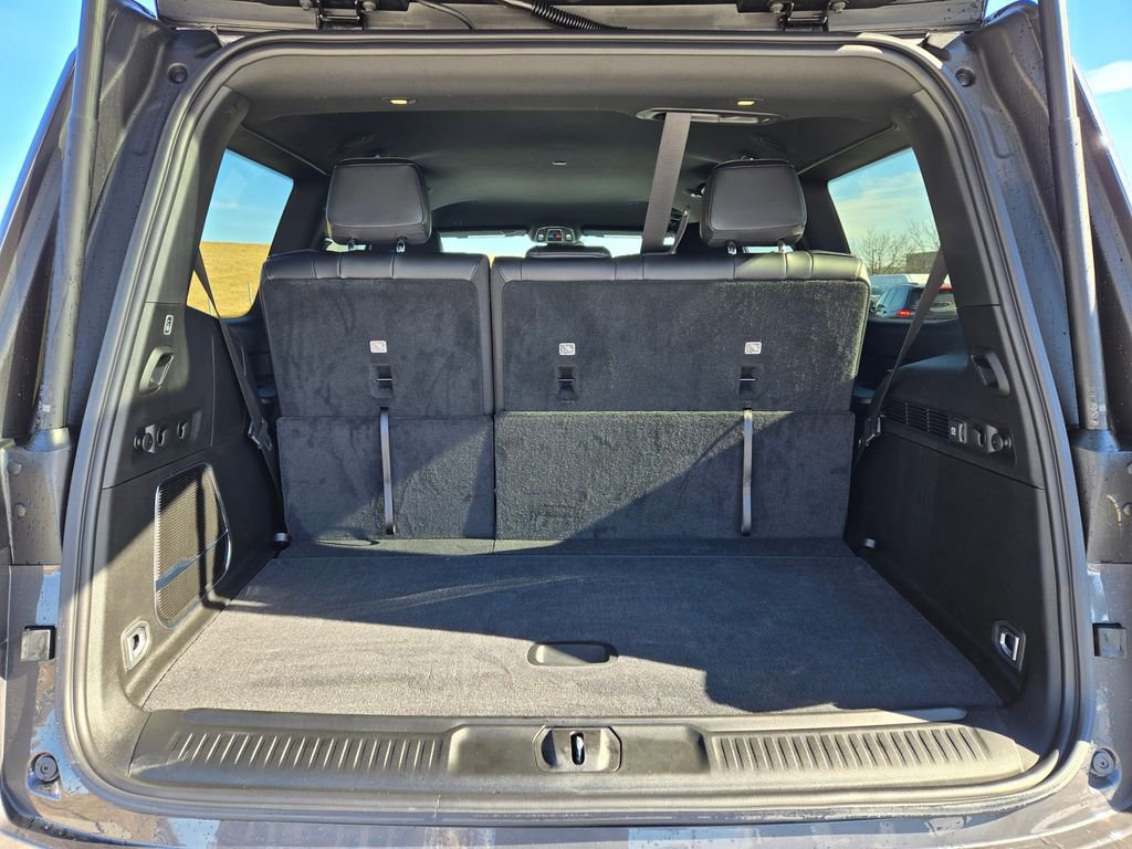 New 2026 Jeep Grand Wagoneer 4WD image 30