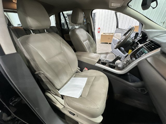 Used 2013 Ford Edge SEL FWD image 32