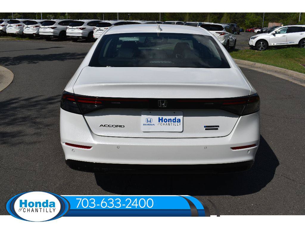 New 2026 Honda Accord Hybrid Touring image 6