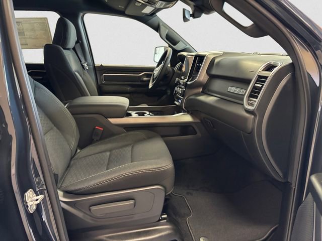 New 2026 RAM 1500 4x4 Crew Cab image 16