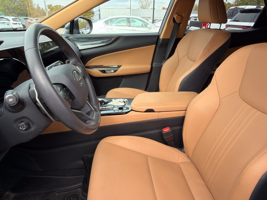 Used 2023 Lexus NX 350 AWD image 28