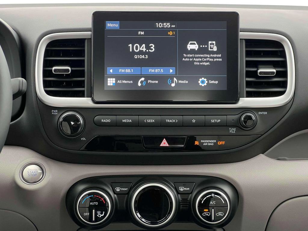 New 2025 Hyundai Venue SEL image 20