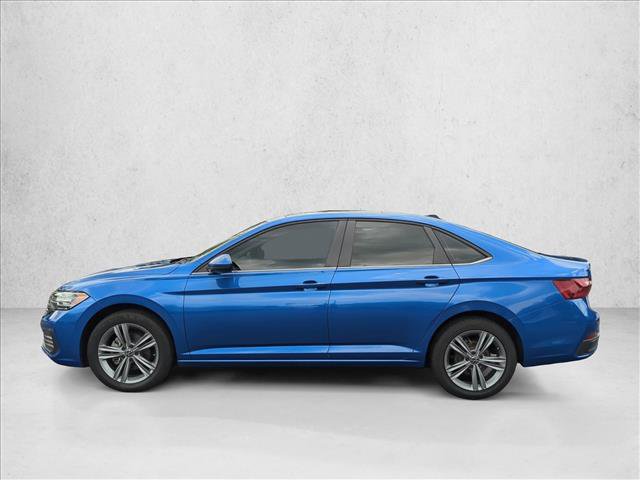 Certified 2023 Volkswagen Jetta SE w/ Panoramic Sunroof Package FWD image 8