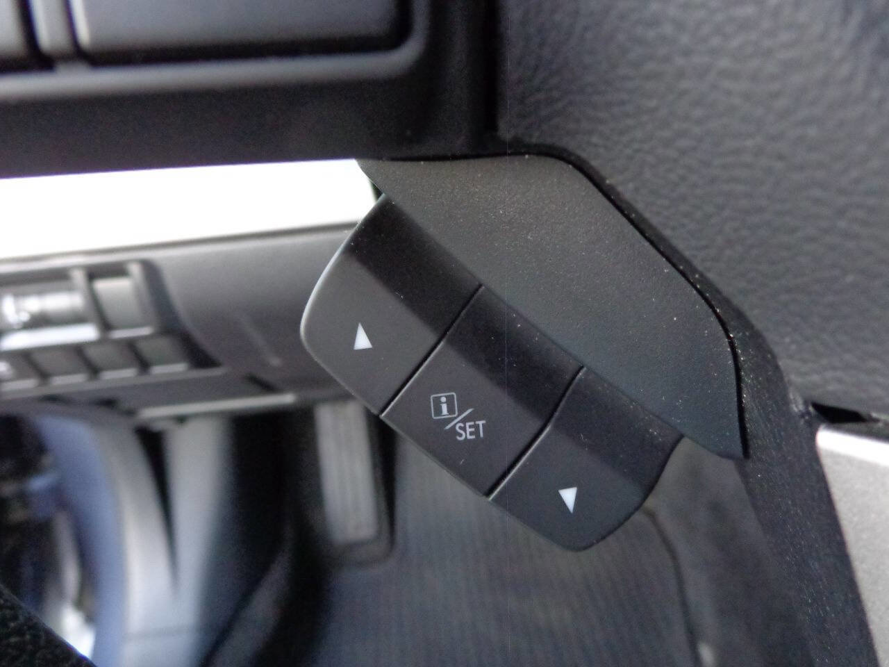 Used 2015 Subaru Legacy 2.5i image 24