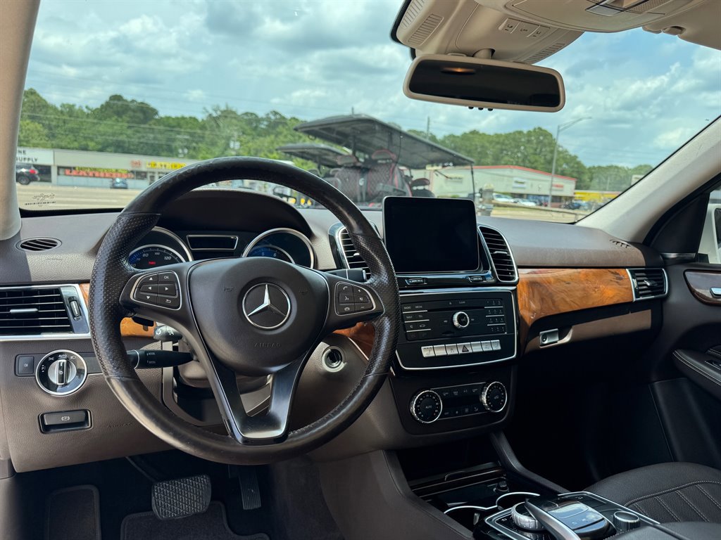 Used 2018 Mercedes-Benz GLE 350 4MATIC image 10