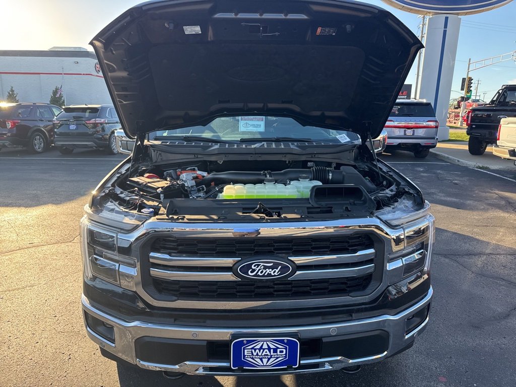 New 2025 Ford F150 Lariat w/ Equipment Group 502A High image 16