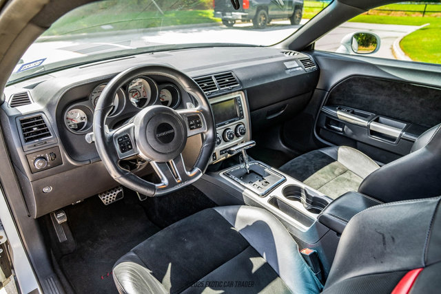 Used 2012 Dodge Challenger SRT8 w/ Premium Sound Group RWD image 84