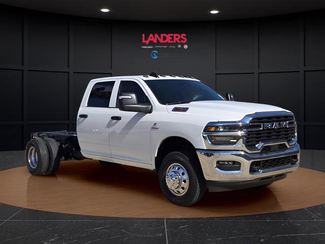 New 2026 RAM 3500 Tradesman w/ Chrome Appearance Group AWD/4WD image 4