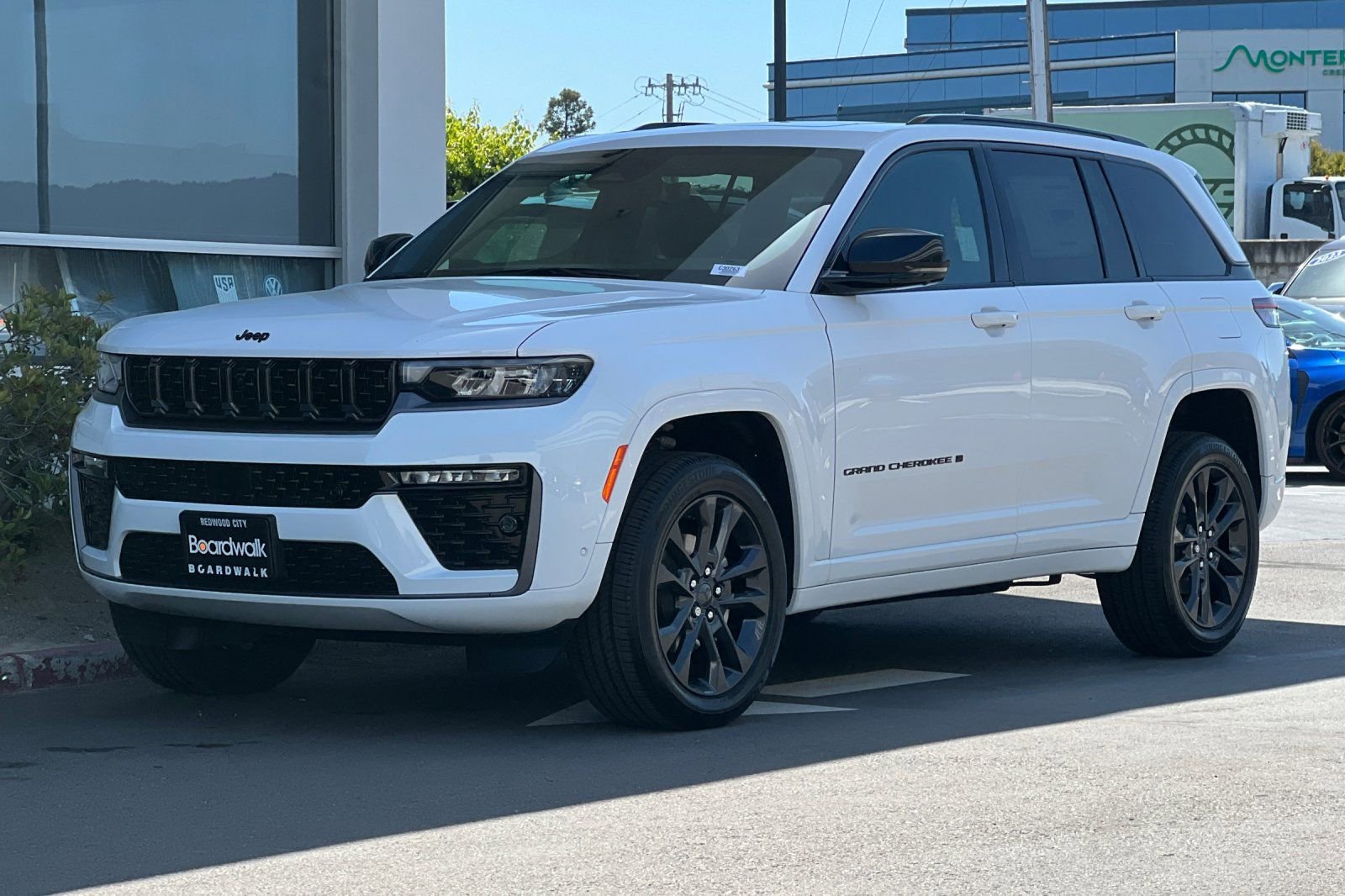 New 2026 Jeep Grand Cherokee Limited AWD/4WD image 8