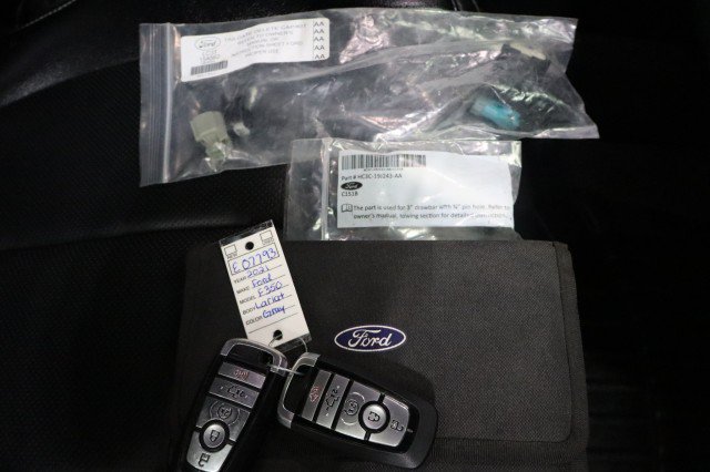 Used 2021 Ford F350 Lariat w/ Lariat Ultimate Package AWD/4WD image 65