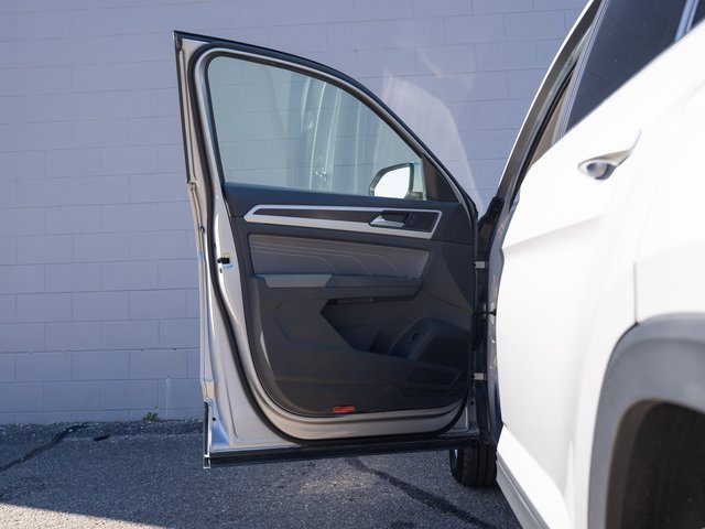 Certified 2022 Volkswagen Atlas SE image 15