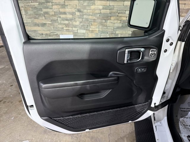 Used 2021 Jeep Wrangler Unlimited Sport image 11