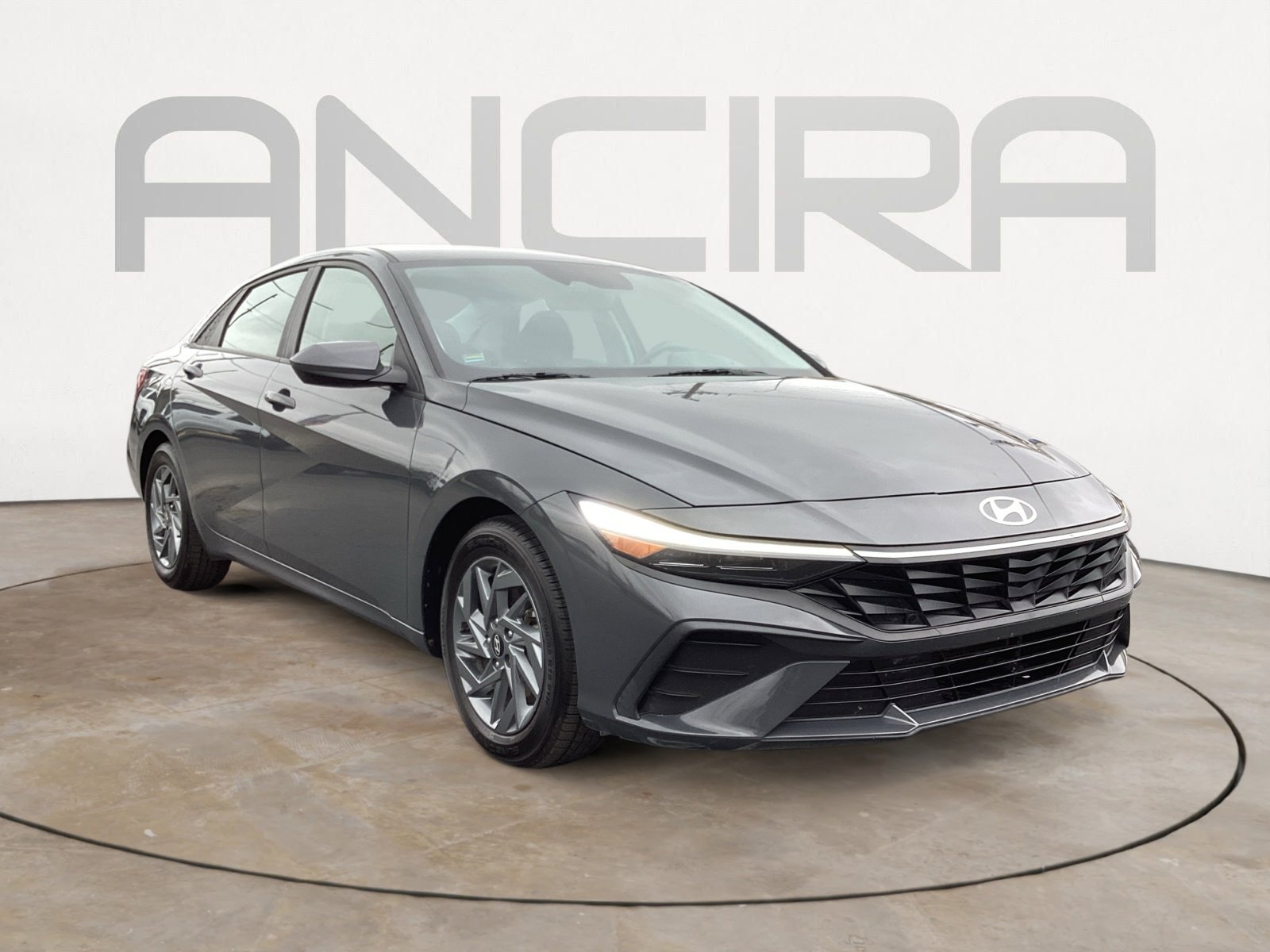 Used 2024 Hyundai Elantra SEL image 7