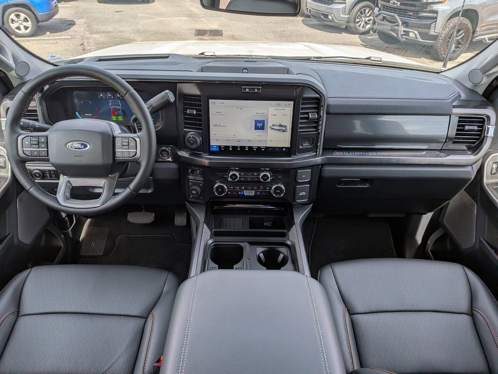 Used 2026 Ford F250 Lariat w/ Black Appearance Package image 9