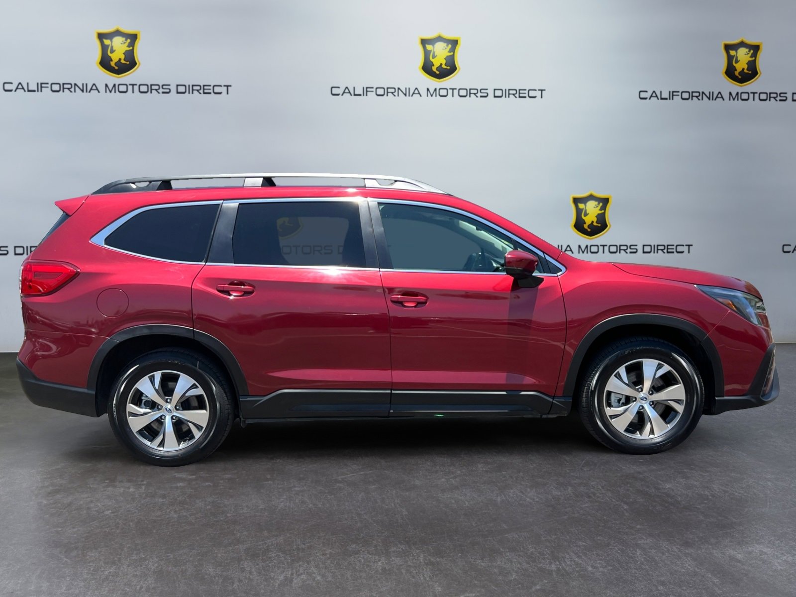 Used 2024 Subaru Ascent Premium w/ Convenience Package image 6