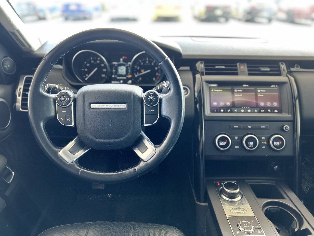 Used 2018 Land Rover Discovery SE AWD/4WD image 63