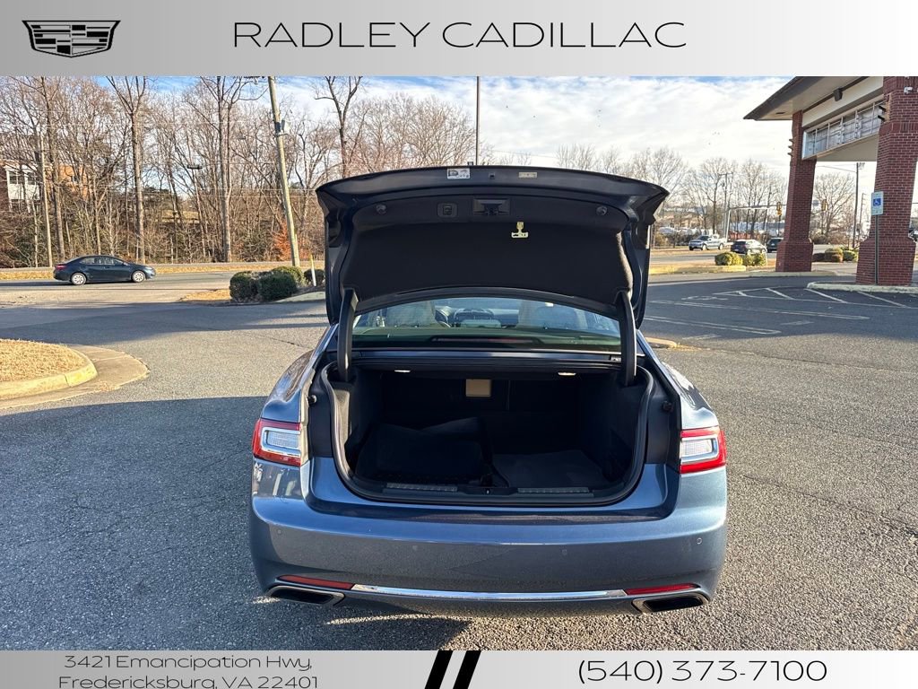 Used 2018 Lincoln Continental Reserve image 11