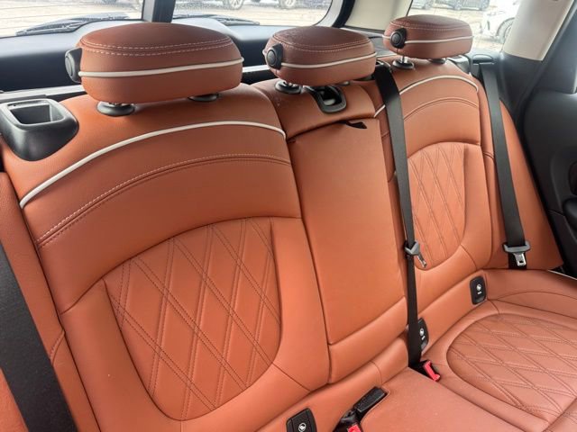 Used 2024 MINI Cooper Clubman S image 9
