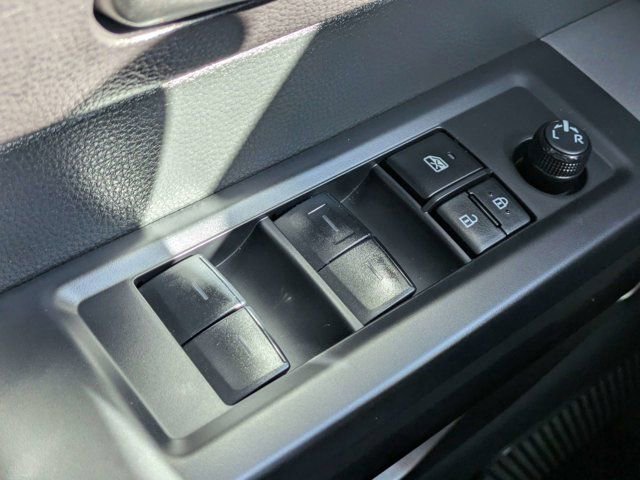 Used 2025 Toyota Tundra SR5 AWD/4WD image 18