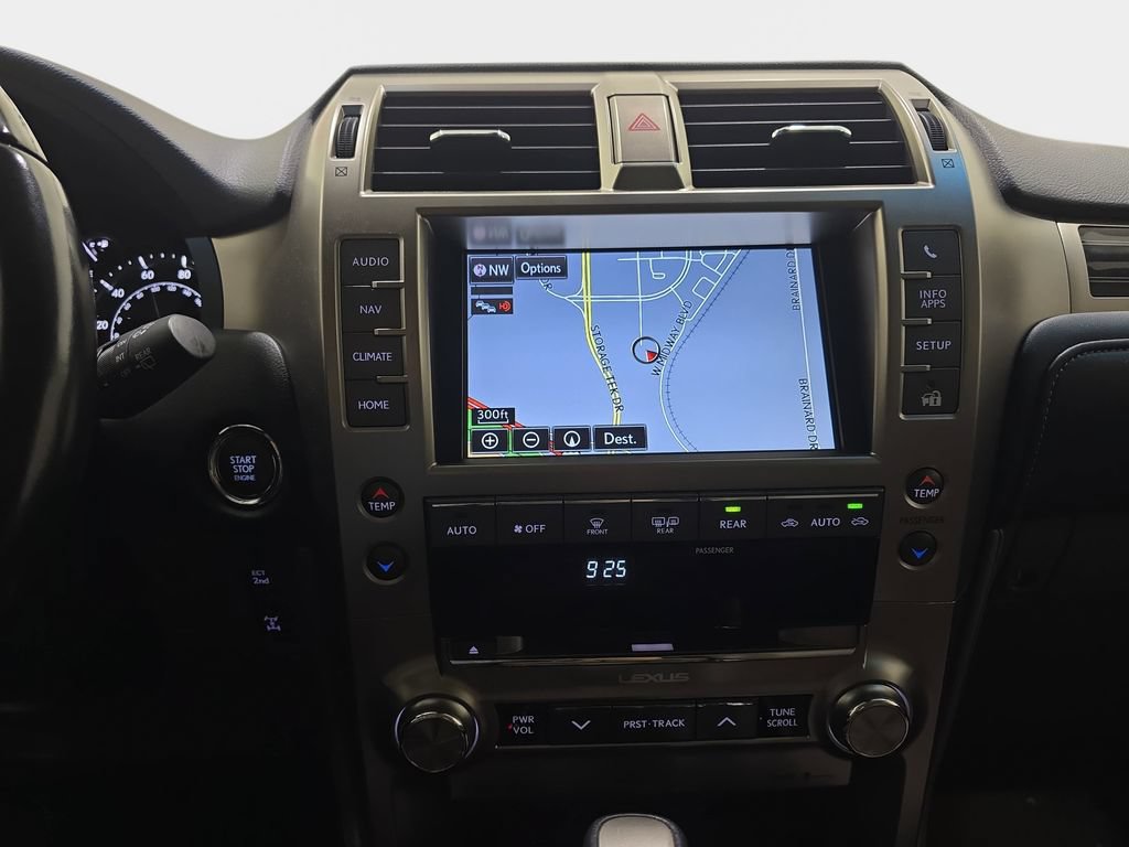 Used 2021 Lexus GX 460 Luxury w/ Sport Design Package AWD/4WD image 21